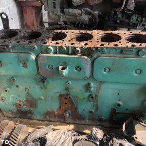 Blok silnika Volvo FL10