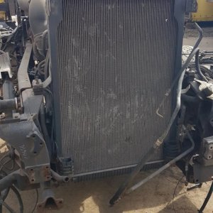 CHŁODNICA WODY RENAULT 450 DXI 7420833585