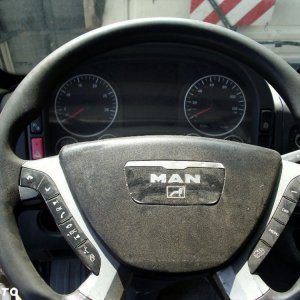 KIEROWNICA WIELOFUNKCYJNA MAN TGX 2011r