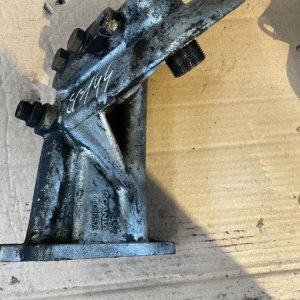 Podstawa filtra oleju Scania 144 V8 1448658