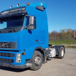 KABINA VOLVO FH KOMPLETNA